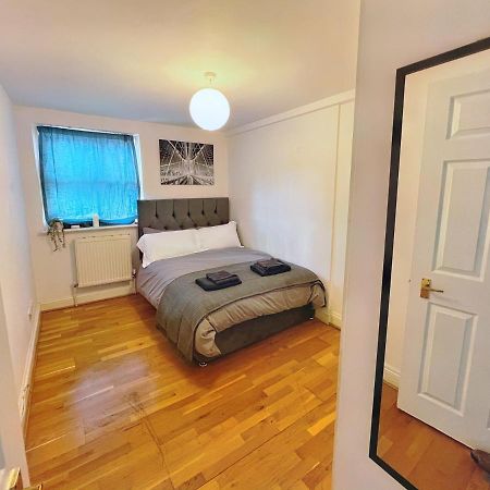Lovely 2-Bedroom Serviced Apartment Greater Лондон Экстерьер фото